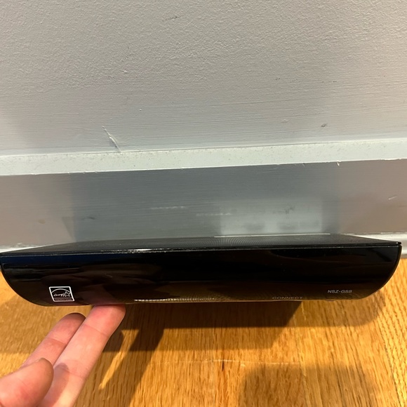 Sony Internet Player Model No. NSZ-GS8 - Picture 5 of 7